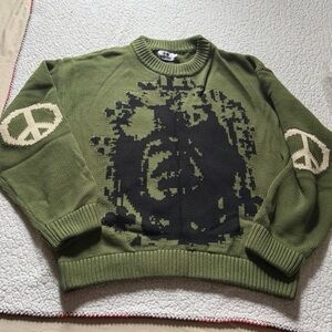 Kontend Green Graphic Crewneck Sweater